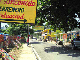 Las Terrenas : Calle Principal